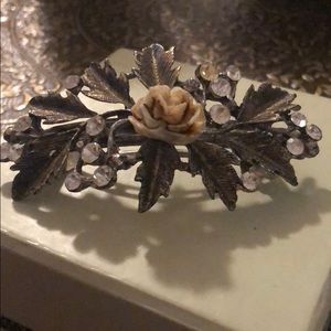 Anyhropologie hairpin